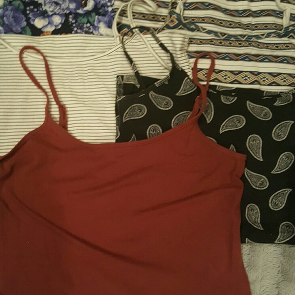 *SOLD* Bundle of camisoles - Picture 3 of 3